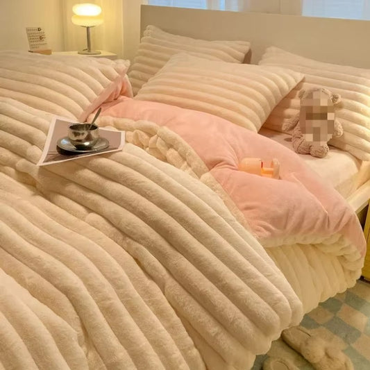 200x230cm Solid Color Plush Four Piece Set Winter Warm Comfortable Milk Velvet Quilt Cover Dormitory Bed Sheets and Pillowcases