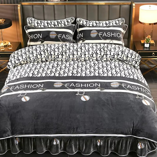 Winter Coral Velvet Four Piece Simple Fashion Thickened Double Sided Milk Flannel Sheet Home Bed Set Comforter Bed Set