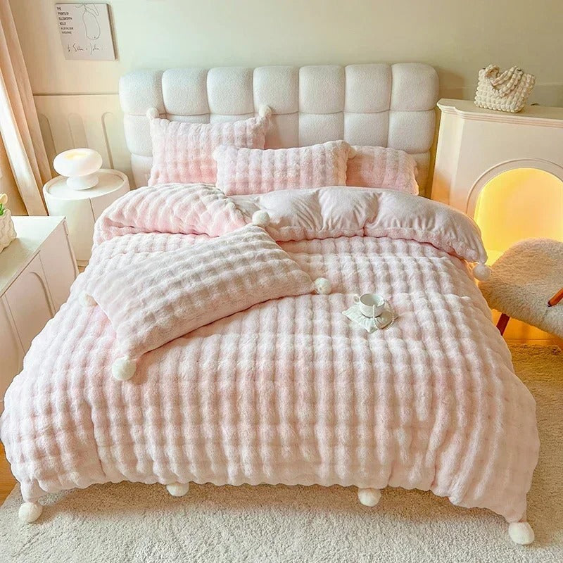 High-end Tuscan Faux Fur Warm Autumn Winter Bedding Set White Thickend Warmth Double Duvet Cover Set Cozy Comforter Cover Sets