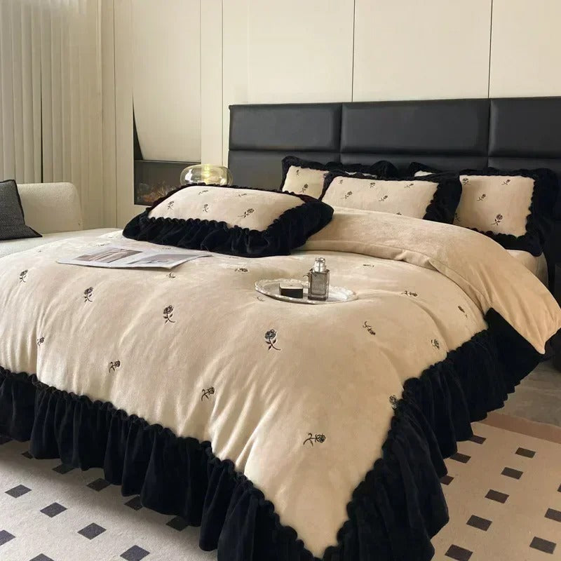 Thickened Warm Rabbit Plush Four-piece Set Bed Sheets, Duvet Covers, Pillowcases, Double-sided Suede Cover Set,Duvet Cover Set