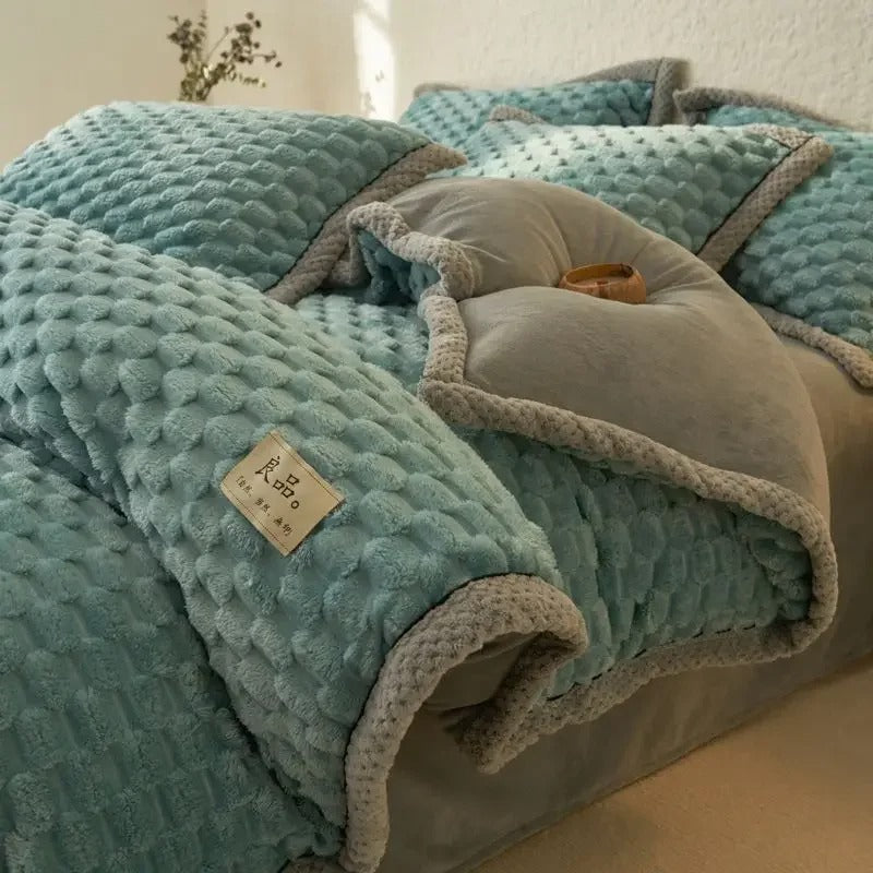 Winter Thick Velvet Bedding Set Queen Plush Duvet Cover Set Warmth Comforter Quilt Cover Bedsheet Pillowcase 4pc Set Bedspread
