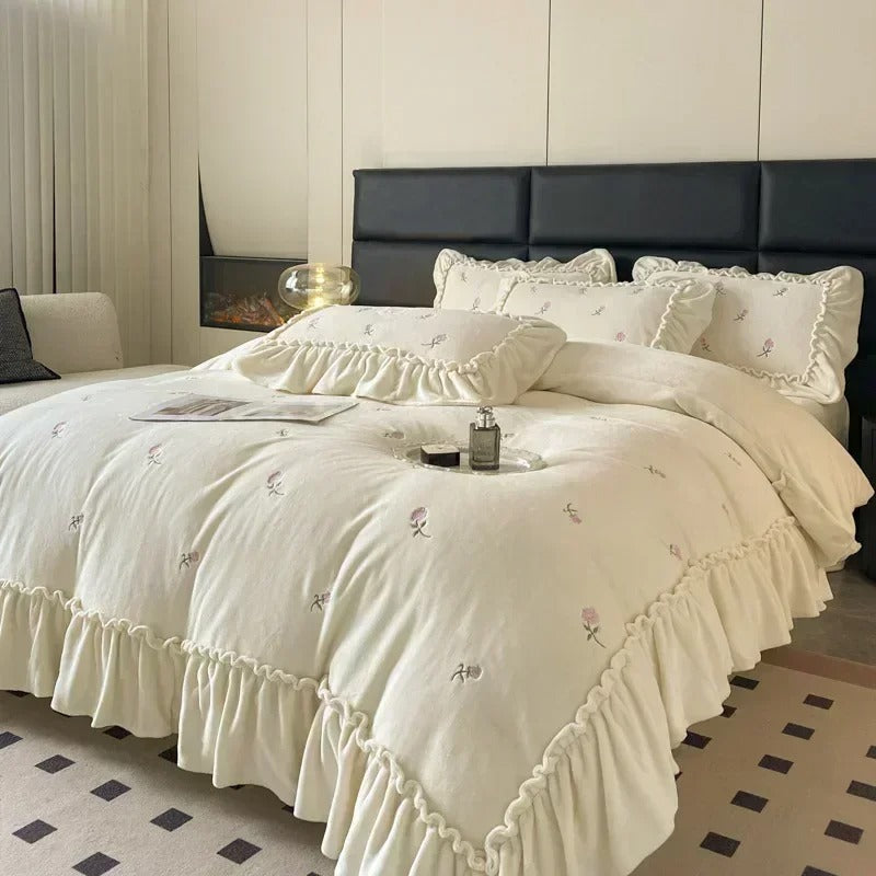 Thickened Warm Rabbit Plush Four-piece Set Bed Sheets, Duvet Covers, Pillowcases, Double-sided Suede Cover Set,Duvet Cover Set