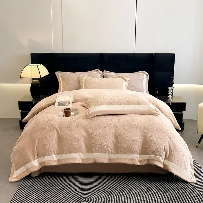 Light luxury high-end winter thickened carved milk fleece four-piece set coral fleece double-sided bed sheet quilt cover fleece