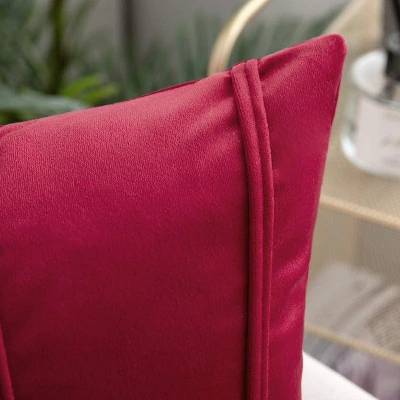 Set of1/2 Striped Velvet Throw Pillow Covers Modern Decorative Couch Soft Cozy Red Throw Pillowcases for Christmas Home Decor