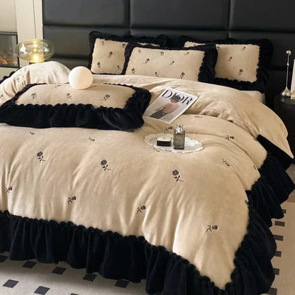 Thickened Warm Rabbit Plush Four-piece Set Bed Sheets, Duvet Covers, Pillowcases, Double-sided Suede Cover Set,Duvet Cover Set